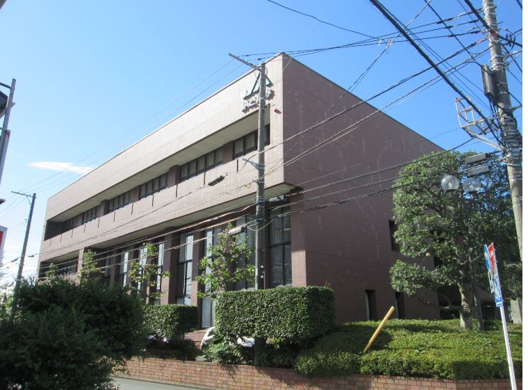 銀行　JAさがみ本店（銀行）まで372m