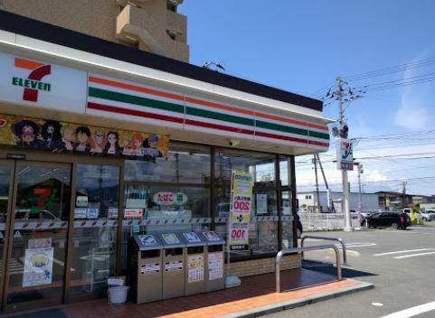 コンビニ　セブン-イレブン 岩手医科大学西店（コンビニ）まで299m