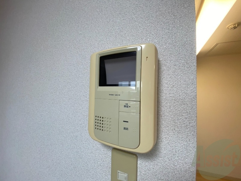 セキュリティ　インターホンは通話ができるので急な訪問があっても安心です。