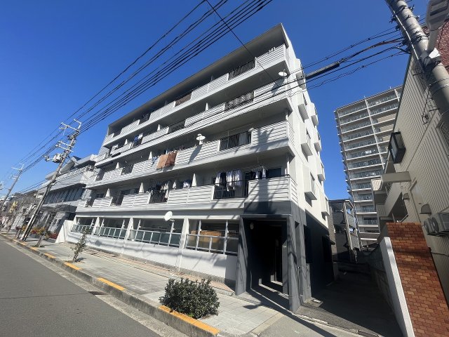 建物外観　外観は落ち着いています