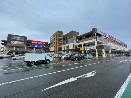 その他　ユニクロ フレスポ東大阪店（その他）まで1451m