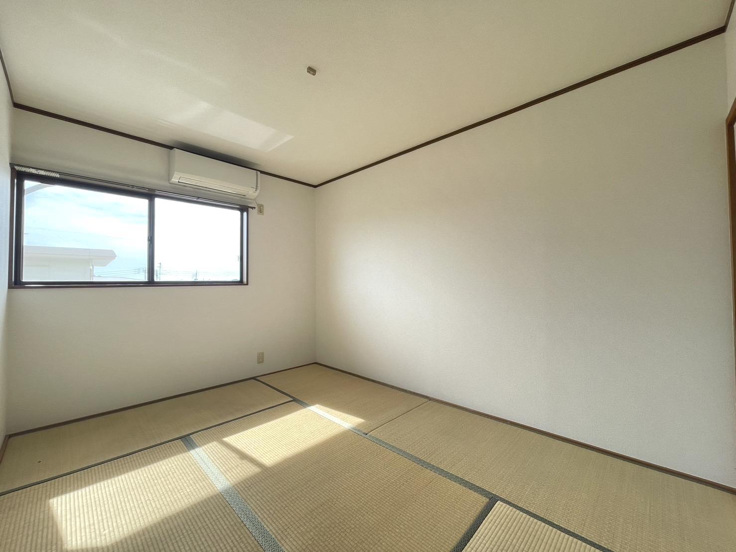 キッチン　6帖洋室