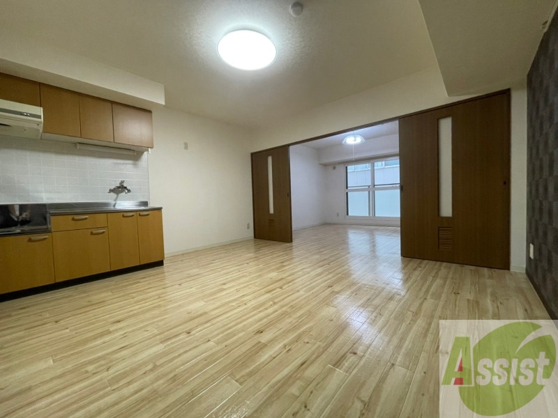 居室・リビング　広くてキレイなお部屋が広がっていて、充実した生活が送れそう。