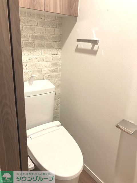 トイレ　※写真は同タイプ住戸です。