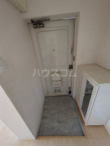 宮前平グリーンハイツ24号棟の玄関写真