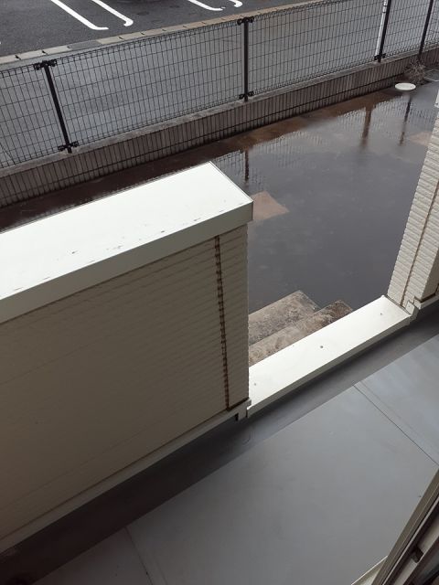 バルコニー