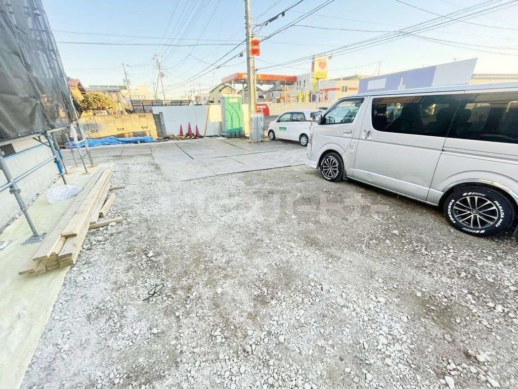 駐車場　駐車場
