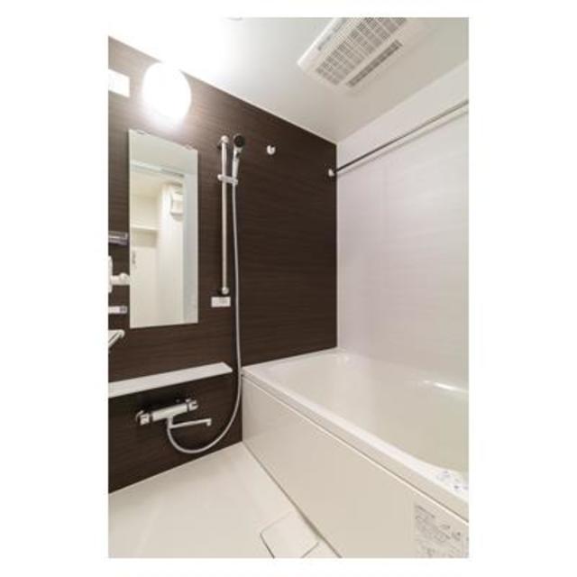 バス・シャワールーム　※写真は同タイプ住戸です。