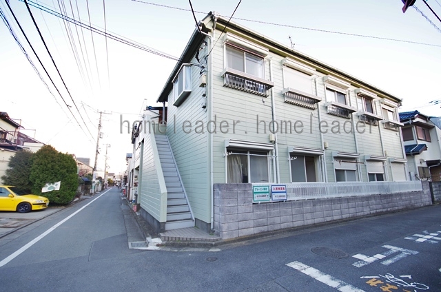 建物外観　☆２階建ての１階・ロフト付き