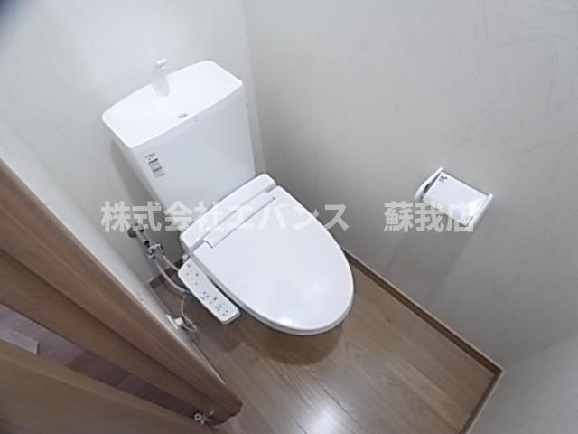 トイレ　清潔感のあるトイレです