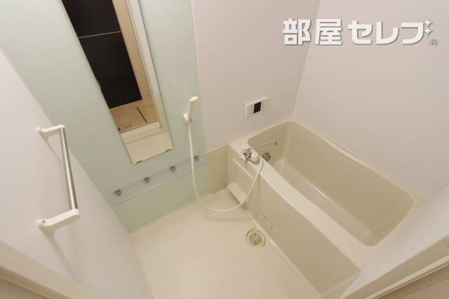 バス・シャワールーム　※２０１号室の写真です