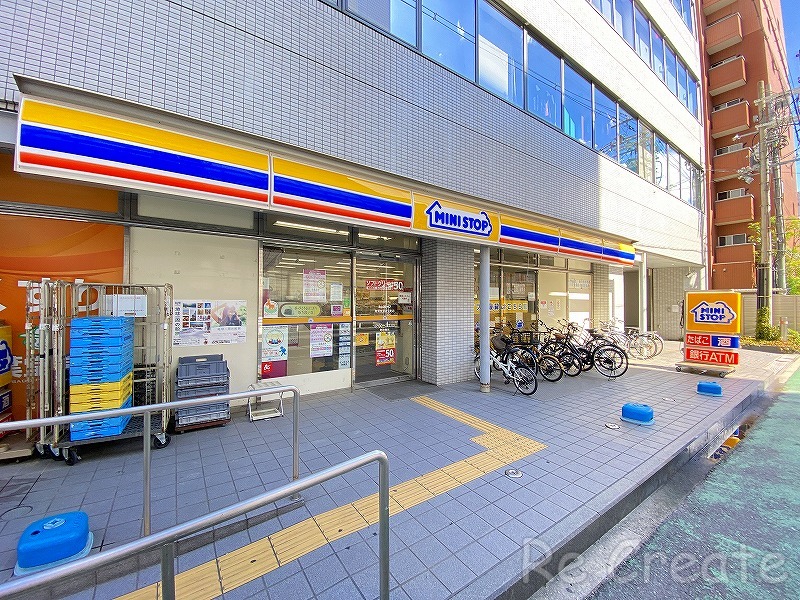 コンビニ　ミニストップ青葉堂浪速元町店（コンビニ）まで88m