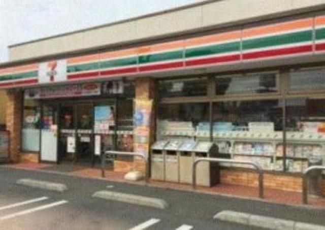 コンビニ　セブンイレブン江戸川北葛西2丁目店（コンビニ）まで863m