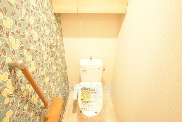 地下鉄御堂筋線 なかもず駅 徒歩3分 3階建 築5年のトイレ写真