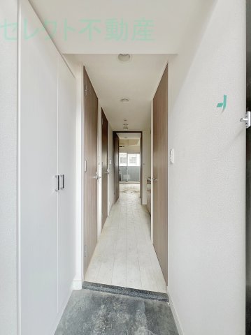 プレサンス名古屋STATIONフレアの玄関写真