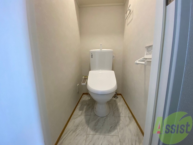 トイレ　トイレはシンプルな造りになっており、落ち着きます。