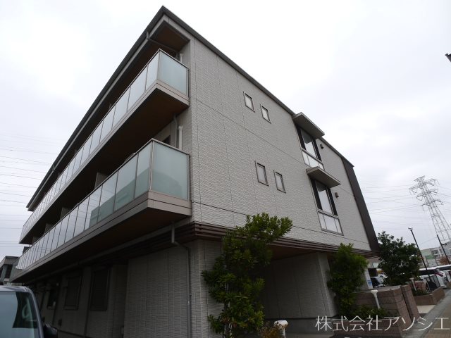 建物外観　shu shu quattroのご紹介は住まいの窓口アソシエ