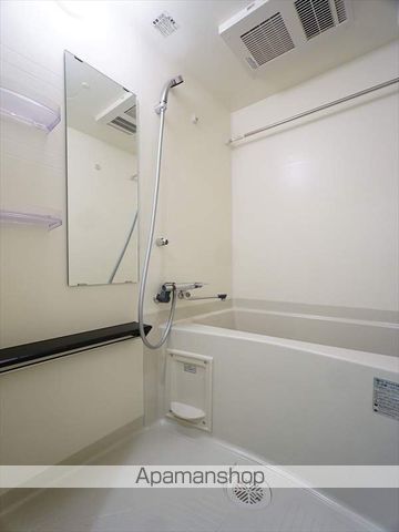 地下鉄名城線 上前津駅 徒歩6分 15階建 築4年の風呂写真