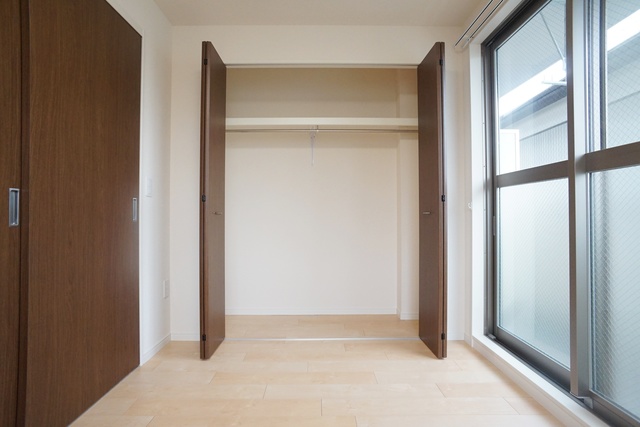 収納　参考写真（同建物別部屋のものです）