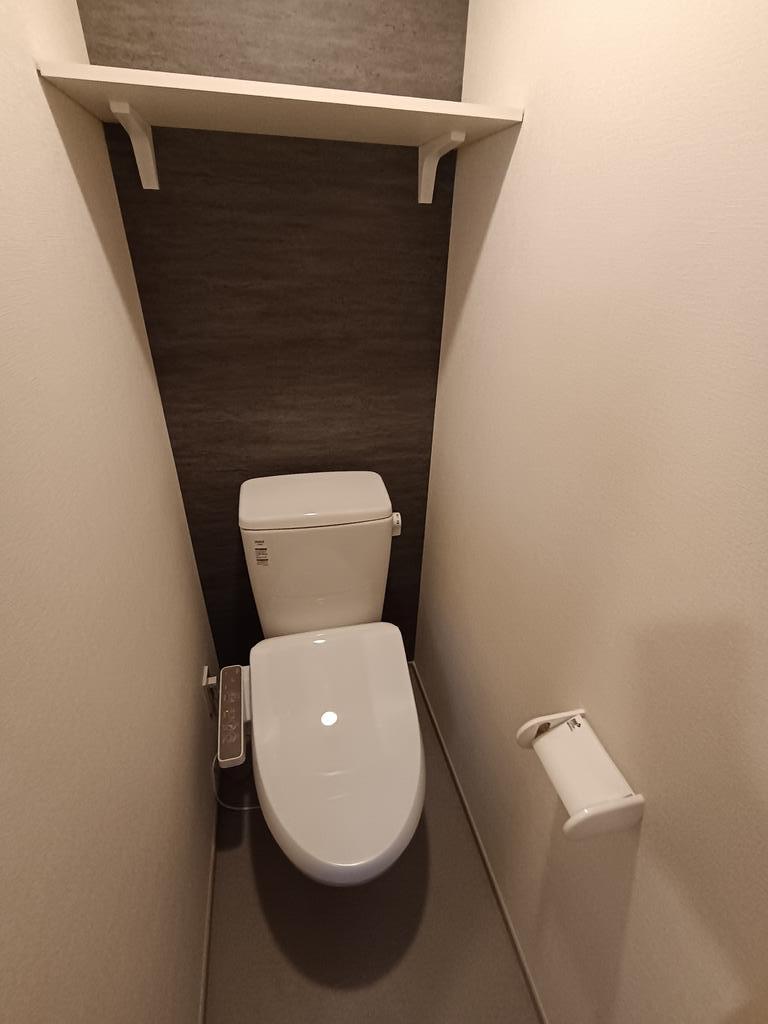 東武伊勢崎線 梅島駅 徒歩5分 3階建 築1年のトイレ写真