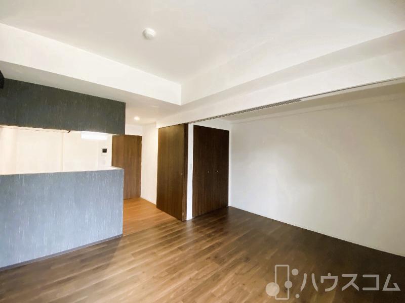 居室・リビング　目配りの利くカウンターキッチン！
