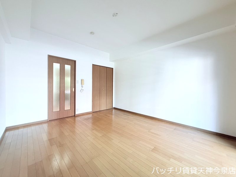 居室・リビング　画像は別号室イメージの為、現況を優先いたします。