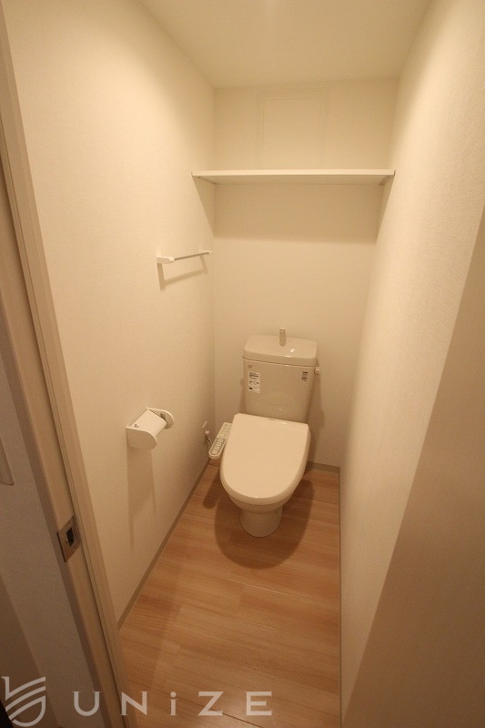 地下鉄東豊線 豊平公園駅 徒歩7分 4階建 築11年のトイレ写真