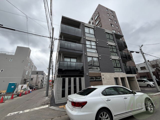 建物外観　札幌市中央区南四条西「アウラ　サッポロ」