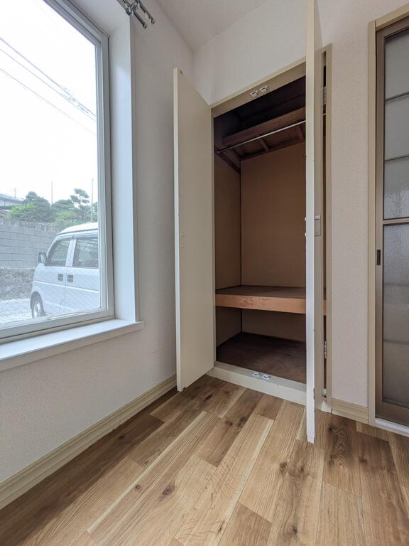 パインクレストB棟の内装写真