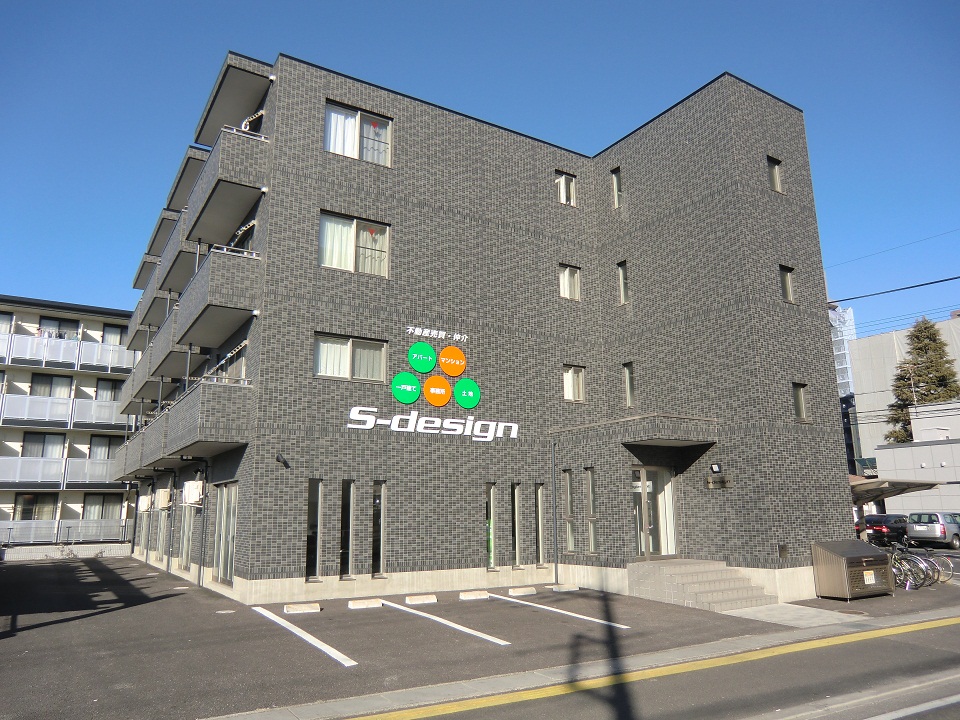 S-designビルの建物外観