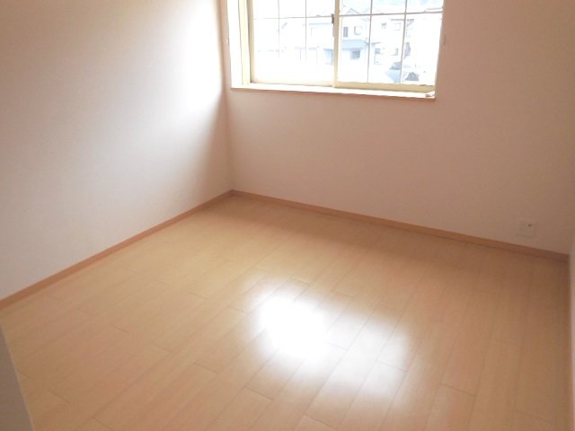 クレストール mAの居間写真