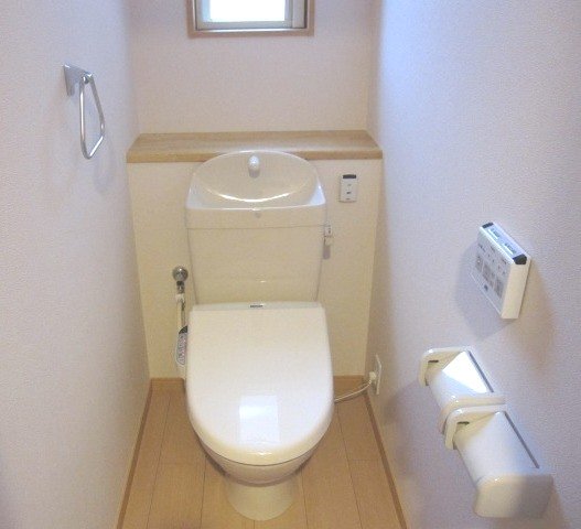 クレストール mAのトイレ写真