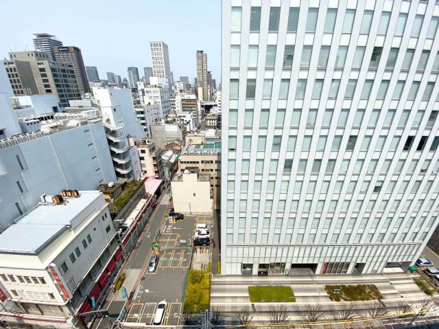 地下鉄御堂筋線 本町駅 徒歩6分 15階建 築13年のその他写真