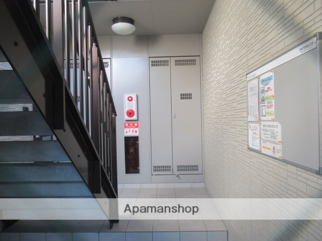 地下鉄御堂筋線 あびこ駅 徒歩6分 3階建 築15年の外観写真