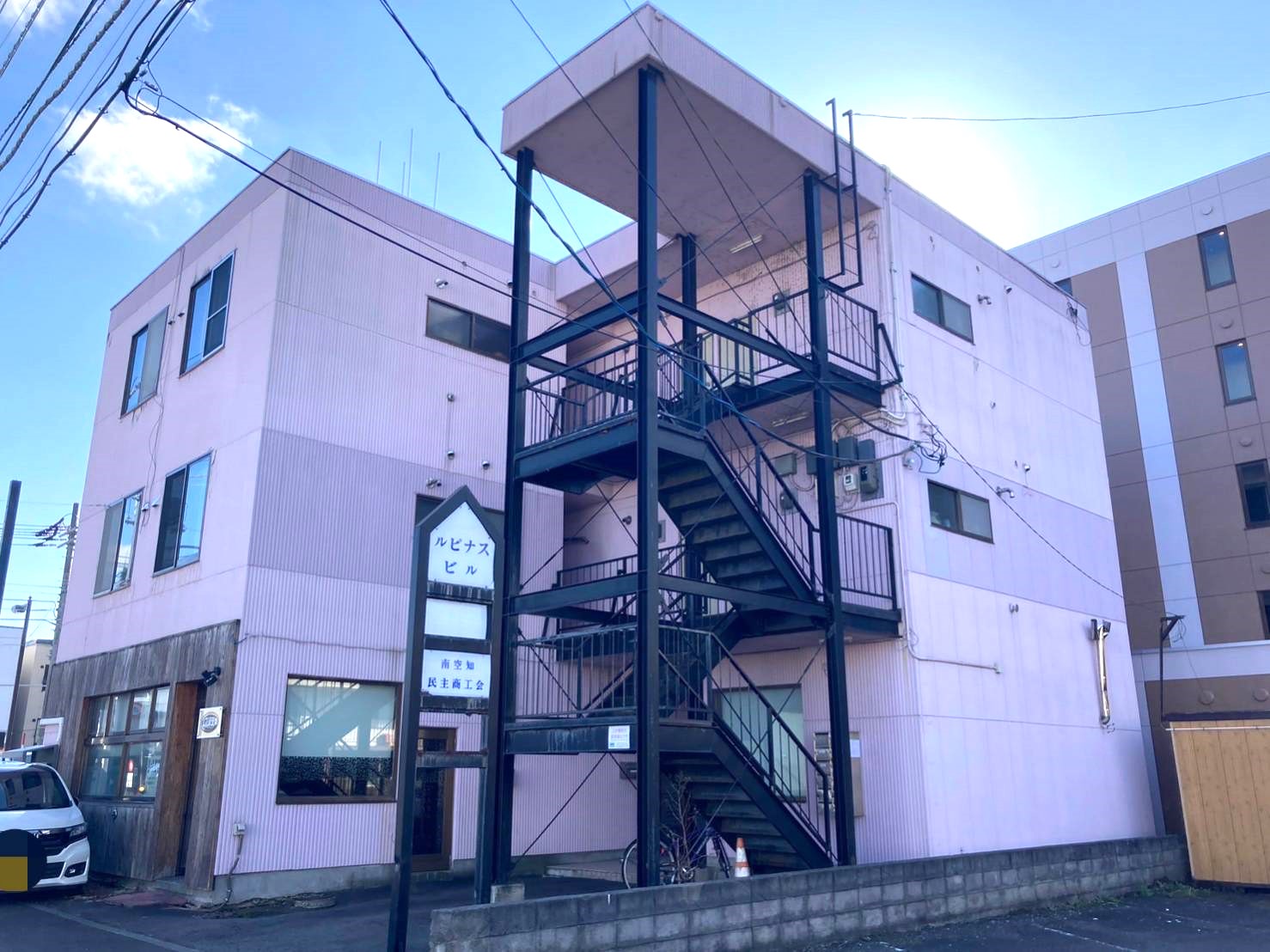 北海道岩見沢市四条西１１（マンション）の賃貸物件の外観