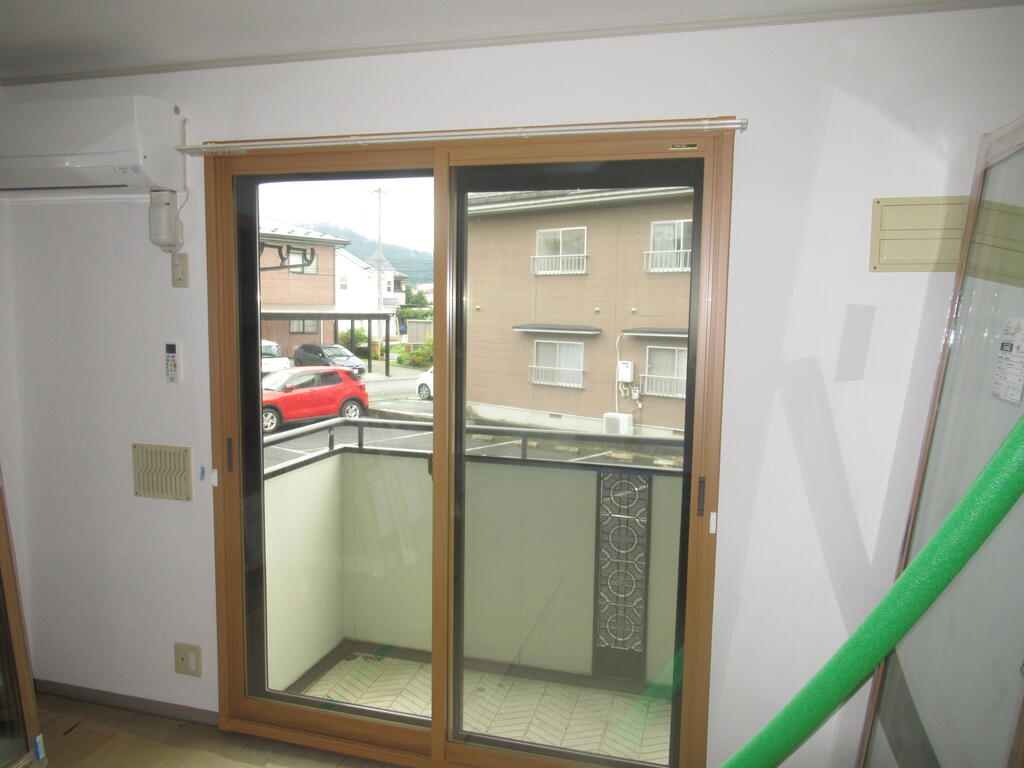 省エネ性能ラベル　内窓工事完了