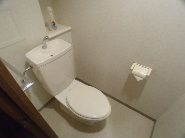 トイレ　トイレ