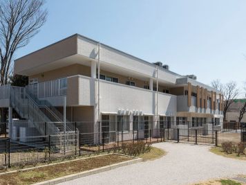 幼稚園・保育園　三鷹赤とんぼ保育園（幼稚園・保育園）まで438m