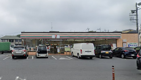 コンビニ　セブンイレブン 松戸河原塚店（コンビニ）まで400m