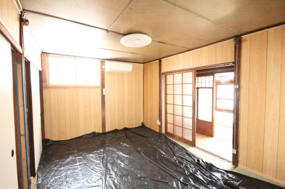 居室・リビング　※他部屋の写真です。