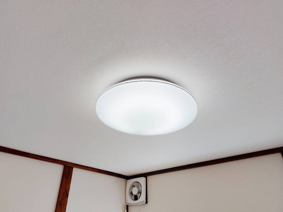 その他設備　照明器具