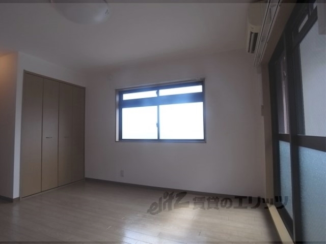 居室・リビング　居室