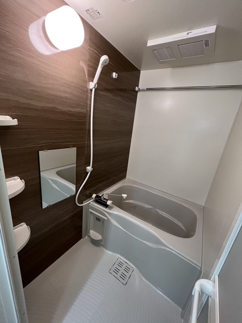 バス・シャワールーム