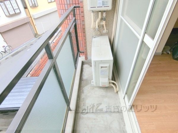 バルコニー　ベランダ