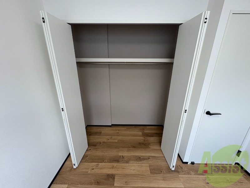 収納　収納もバッチリあるのでお部屋が片付きますよ！