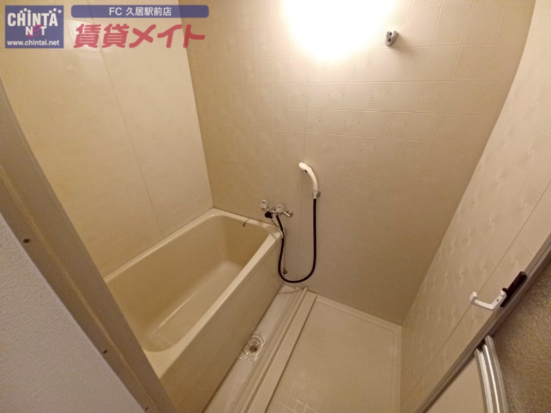 バス・シャワールーム　浴室