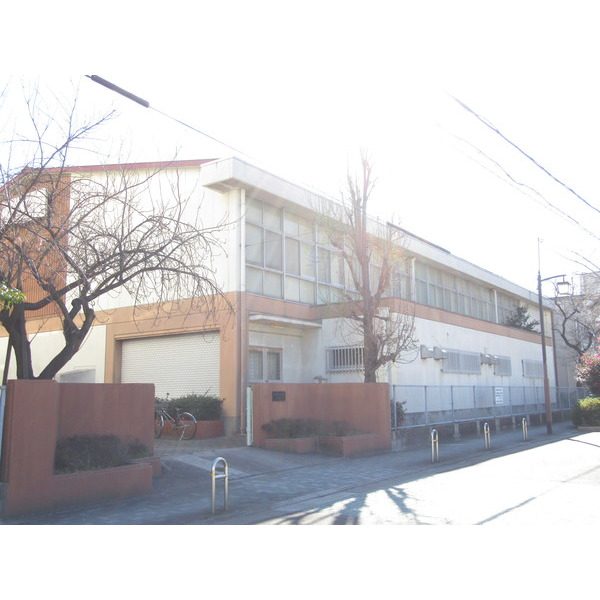 小学校　名古屋市立内山小学校（小学校）まで674m