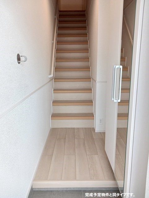 玄関　下駄箱付き！※類似物件