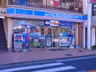 コンビニ　ローソン 横浜岡野町店（コンビニ）まで372m