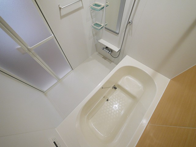 バス・シャワールーム　お風呂で日々の疲れを落としましょう